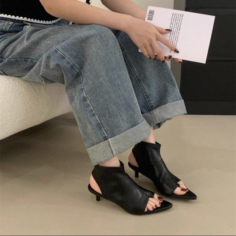 2025 New Elastic Slim Shoe Covers, Pointed Toe, Fashionable Black Sandals, Mid-Heel Short Boots, Women's Shoes