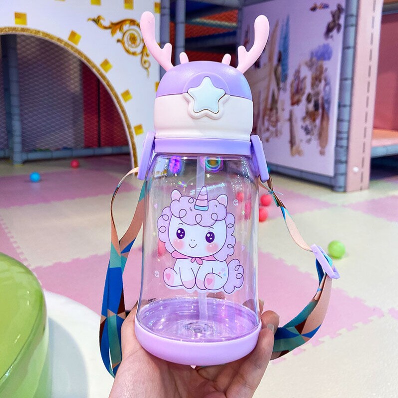 Children's straw water glasses Men's and women's cute plastic water glasses Students ins Winds Baby Bag Net Red cups Children's Kindergarten