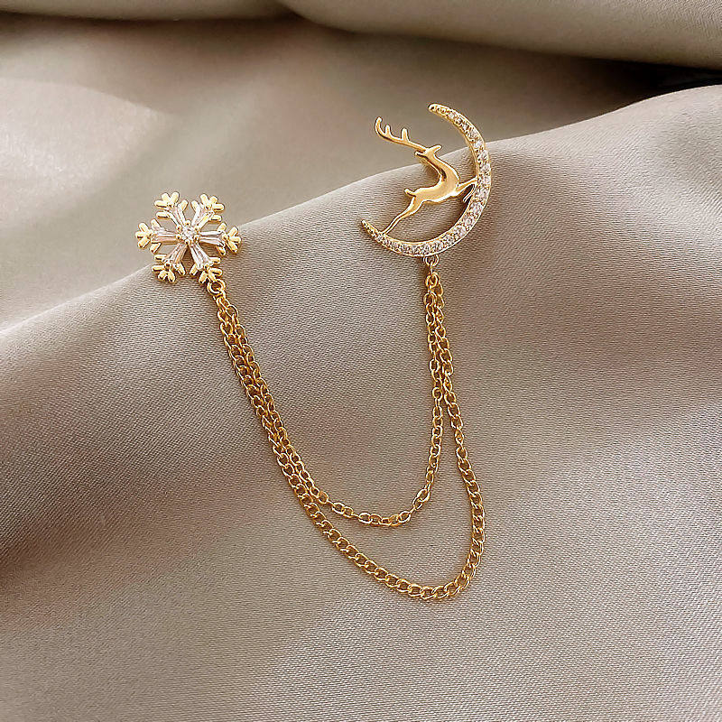 Christmas Small Deer Snowflake Flowy Brooch Needle Upscale Female Pins PINS Damp Personality Accessories fixed clothes Anti-walking light clasp