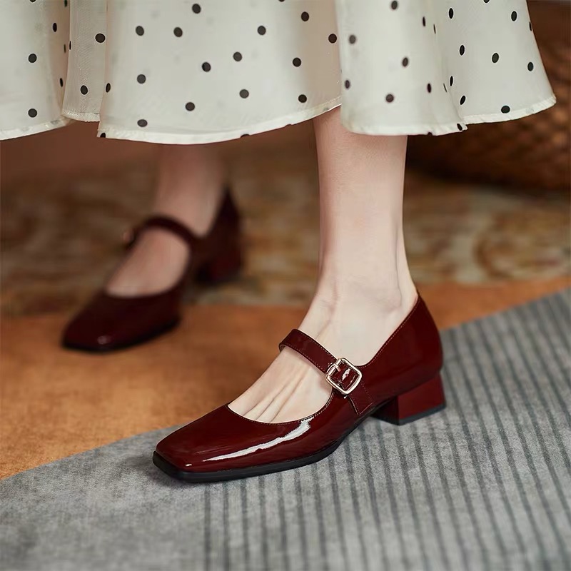 GANAIER heavy new push retro leather thick heel Mary Jane shoes one word buckle in the heel square toe shoes women