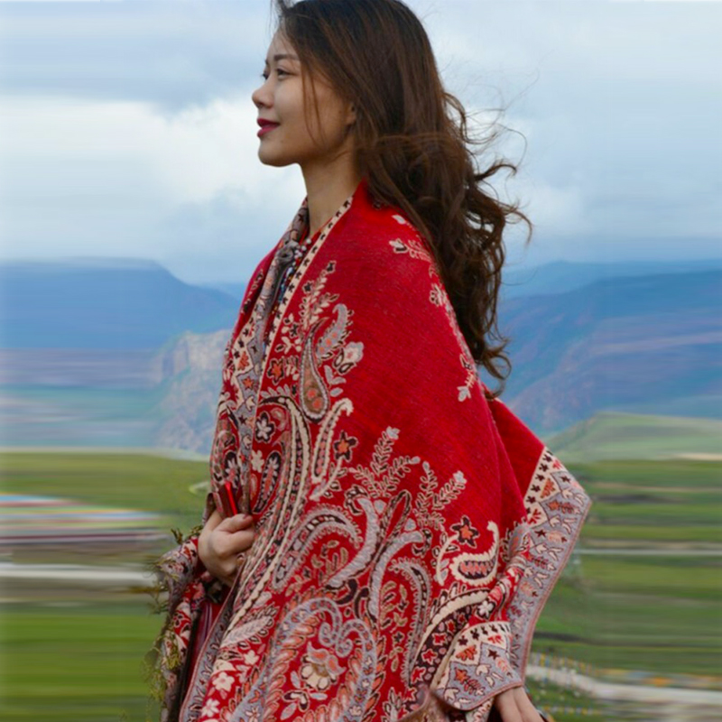 Ethnic Wind Cape Female Yunnan Tourism Photo Sunscreen Silk Scarlet Tibet Nemon Desert Warm Cloak Air Conditioning Scarves-Taobao