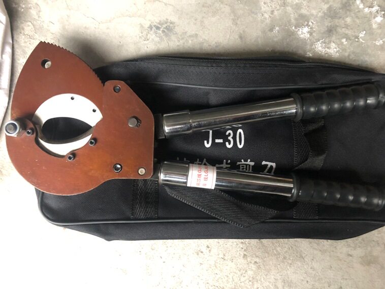 J30 Cable scissors Cable Scissors Cable Scissors Cable Scissors Armored Cable