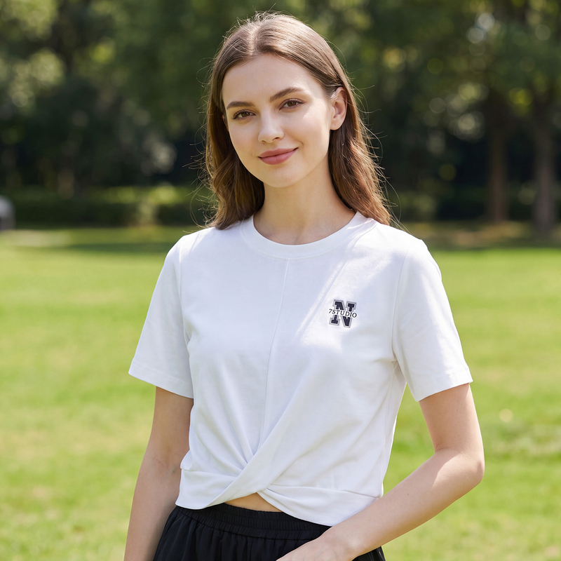 【Mo】Letter Print Twist Design Comfortable Round Neck T-Shirt, Genuine Product from Mall Brand Counter, 26 Summer Tops for Women 【Mo】Letter Print Twist Design Comfortable Round Neck T-Shirt, Genuine Product from Mall Brand Counter, 26 Summer Tops for Women
