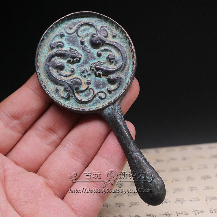 Ancient Play Bronzer Miscellaneous Collection Old Bronze Ware Antique Old Yellow Bronze Bronze Green Rusty Beast Bronze Mirror Old Objects Antique