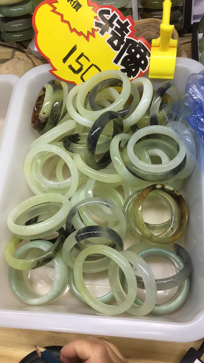 Xiuyan jade bracelet 150 Xiuyan jade bracelet origin live broadcast between seconds