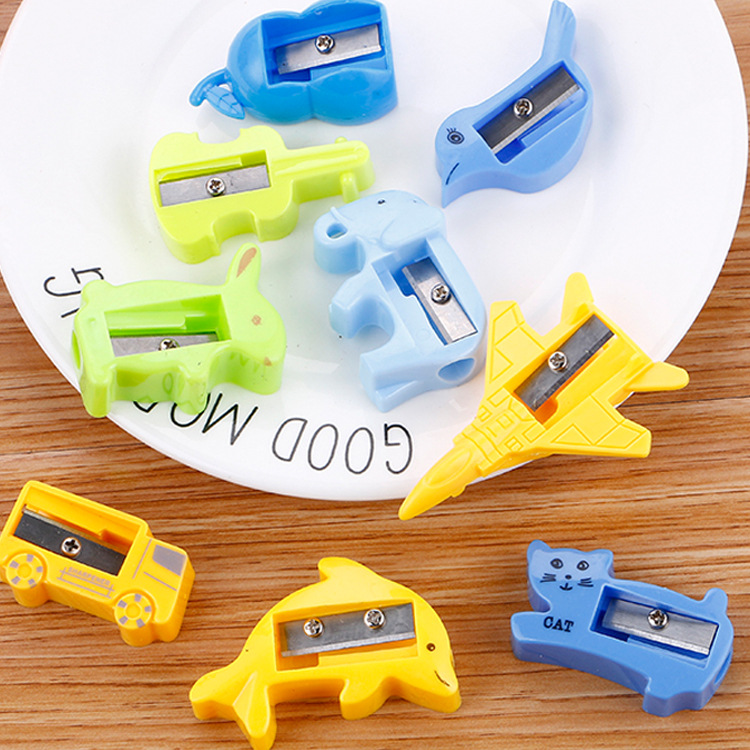 Pencil sharpener Manual pencil sharpener for children and elementary school students Small portable pencil sharpener Pencil sharpener