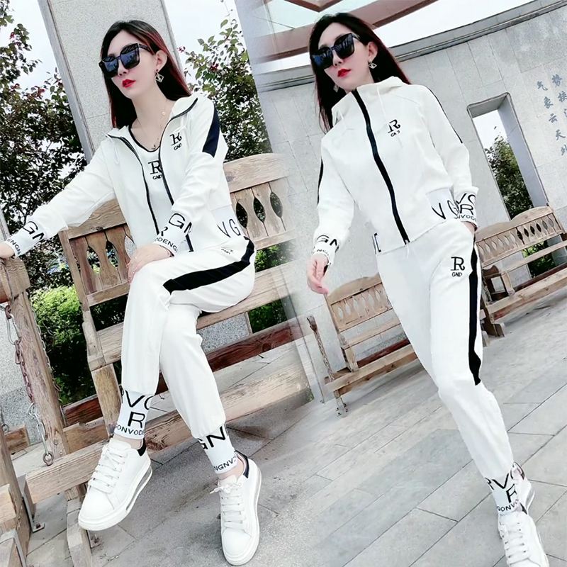 Sports Suit for Women 2025 Spring and Autumn New Korean Style Fashion Embroidered Letter Cardigan Jacket Student Casual Three-Piece Set