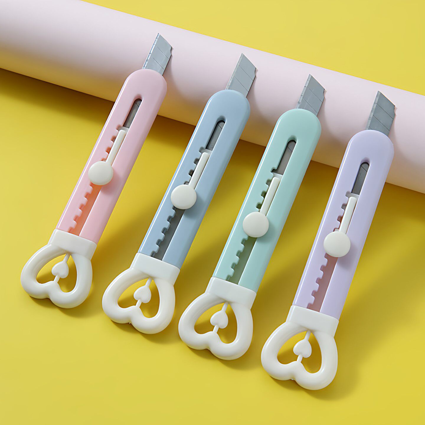 爱心迷你美工刀拆快递小刀开箱神器办公diy裁纸刀情侣款简约精致