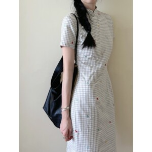 New Daily Wear Cheongsam, Fashionable and Youthful Short Dress for Young Girls, Chinese Style Dress, New Chinese Style Cotton Plaid Embroidery, Fun and Interesting