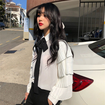 Shirt Woman Design Sensation Autumn small crowdsourced Korean version Heart machine to be thin and very fairy blouse style retro-style retro-style undershirt