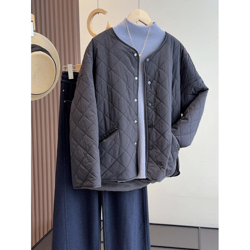 Spring and Autumn Thin Quilted Cotton Jacket, Black Loose Round Neck Quilted Silhouette Jacket, Long Sleeve Diagonal Pocket Coat Spring and Autumn Thin Quilted Cotton Jacket, Black Loose Round Neck Quilted Silhouette Jacket, Long Sleeve Diagonal Pocket Coat