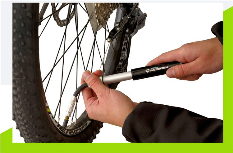 Pompe à vélo MERIDA - Ref 2387161 Image 4