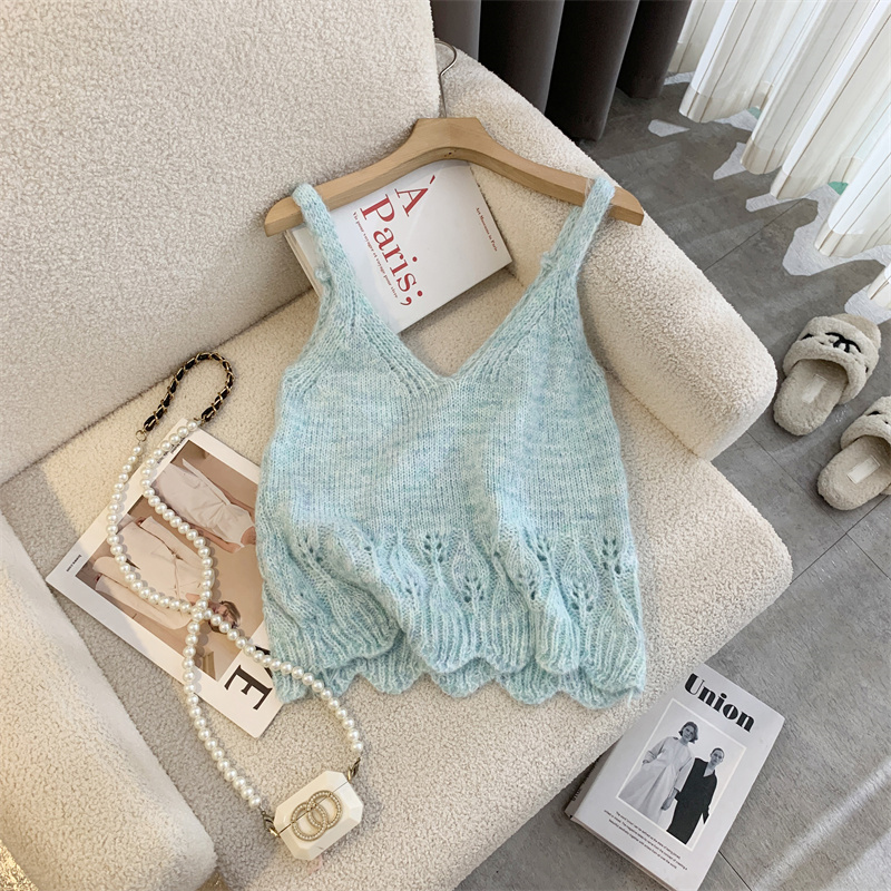 Hollow-Out Crochet Hem Colorful Sand Knit Vest for Women, Short Style, Suitable for Spring and Autumn, Can Be Worn under a Suit, Pure and Stylish Camisole Top for Women Hollow-Out Crochet Hem Colorful Sand Knit Vest for Women, Short Style, Suitable for Spring and Autumn, Can Be Worn under a Suit, Pure and Stylish Camisole Top for Women