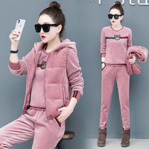 Pregnant women winter fashion set 2021 autumn and winter New plus velvet thickened size loose sweater sports three-piece set