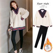  Pregnant women autumn and winter lamb velvet plus velvet plus size sweater mid-length jacket pregnant Korean loose out suit female