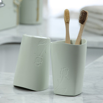 Thats a good European creative bathroom toiletries toilet wash table toothbrush cup holder Cup soap box