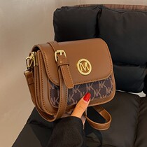 ckitty it mobile phone bag small bag 2022 autumn and winter new retro saddle bag female Messenger waist bag female ins tide