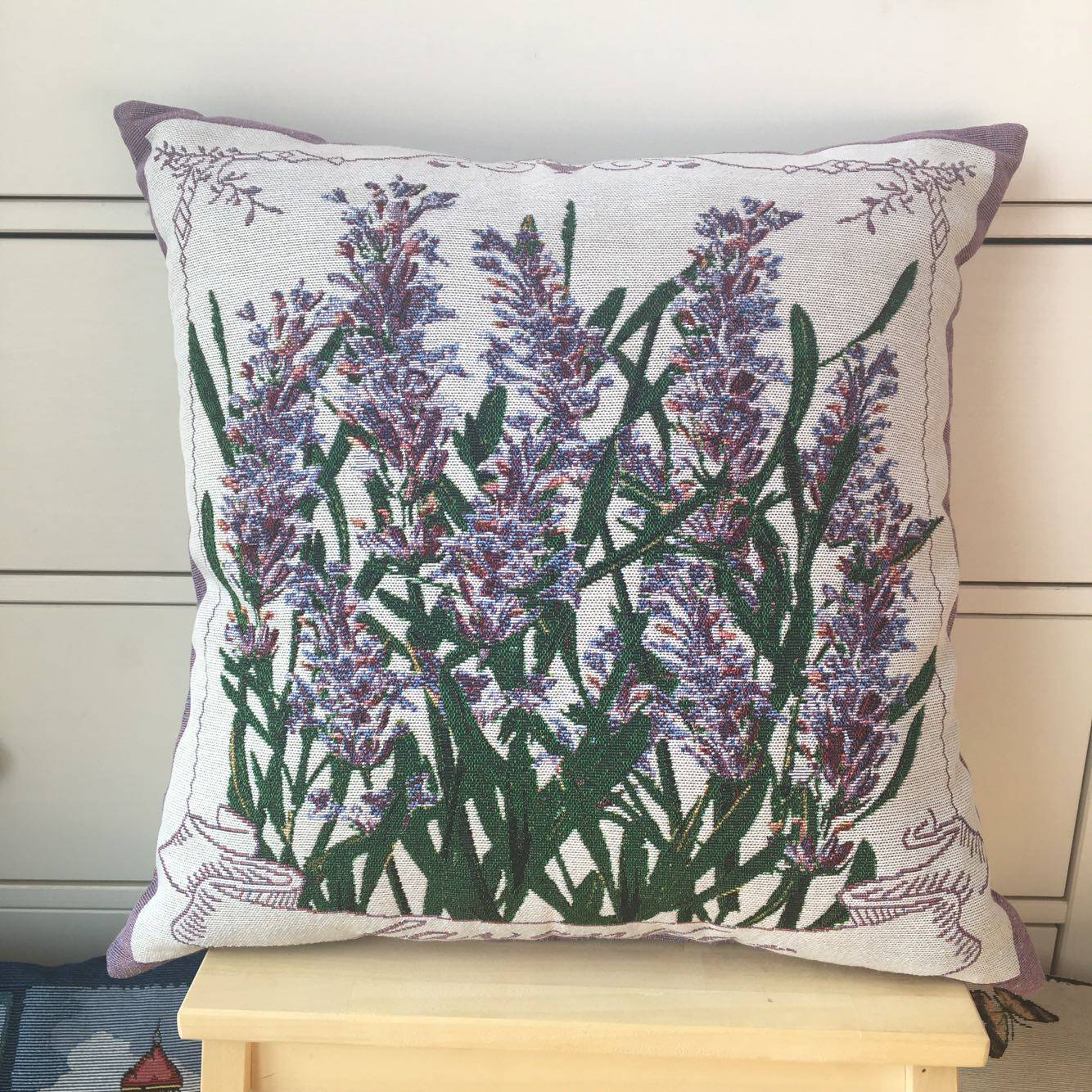 American countryside European-style retro Mediterranean ins Inn style nostalgic jacquard lean back cushions Pillow Lavender Lavender