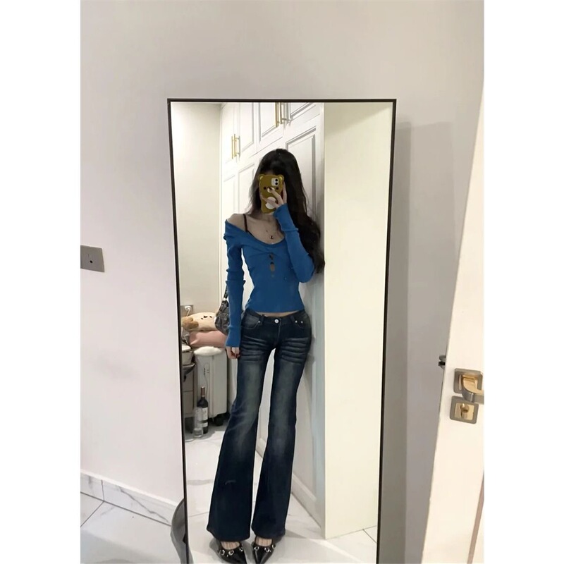 Yang Enen Nostalgic Blue Low-Waisted Flared Jeans for Women 2025 Spring New Design Washed and Distressed Bootcut Pants Yang Enen Nostalgic Blue Low-Waisted Flared Jeans for Women 2025 Spring New Design Washed and Distressed Bootcut Pants