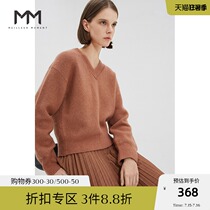 Shopping mall with the same MM wheat Meng winter new long-sleeved pullover loose sweater V-neck sweater 5AA130501