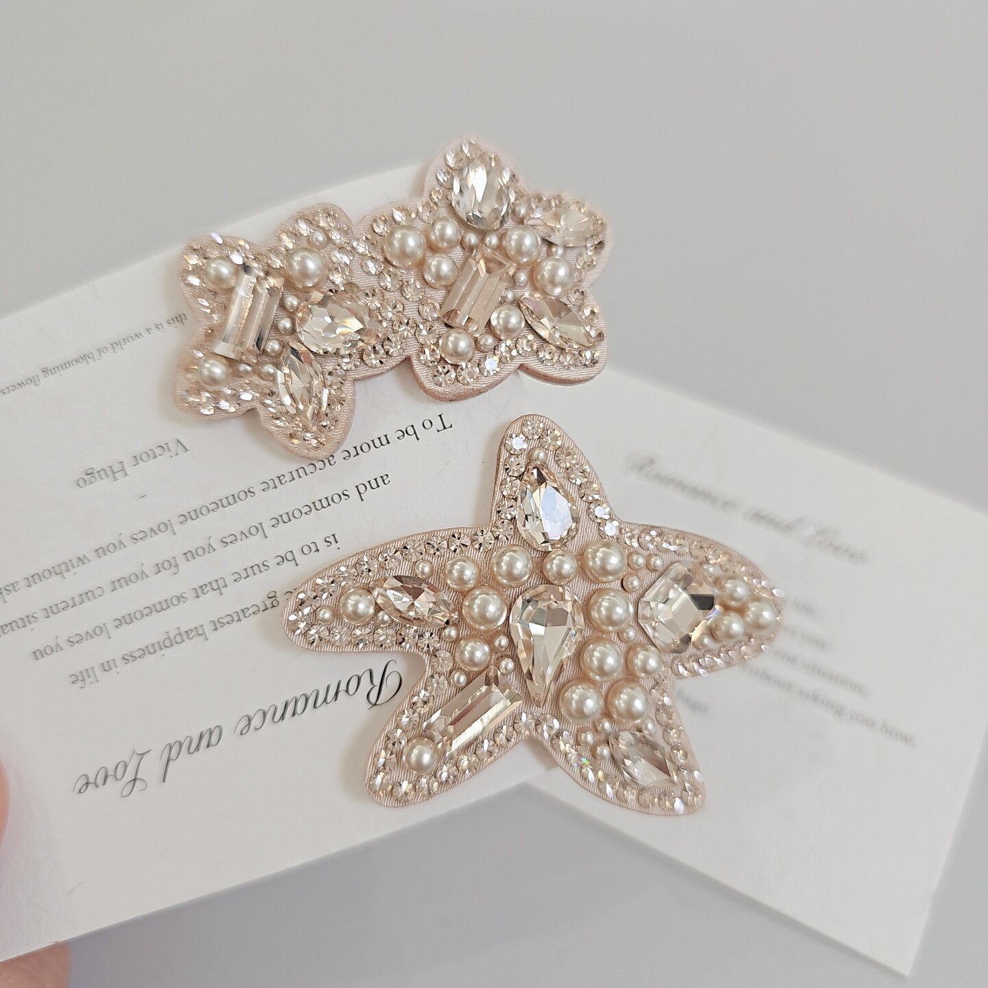 Yujia Jewelry's Soft Pink Champagne Tone Sparkling Star-Shaped Hair Clips, Hair Clips, Bye-bye Clips, Bangs Clips