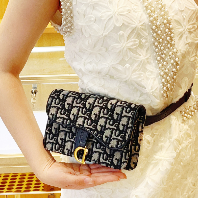 2026 New Trendy Small Bag for Women, Fashionable Internet Celebrity Canvas Bag, Shoulder Bag, Chest Bag, Stylish Versatile Crossbody Waist Bag
