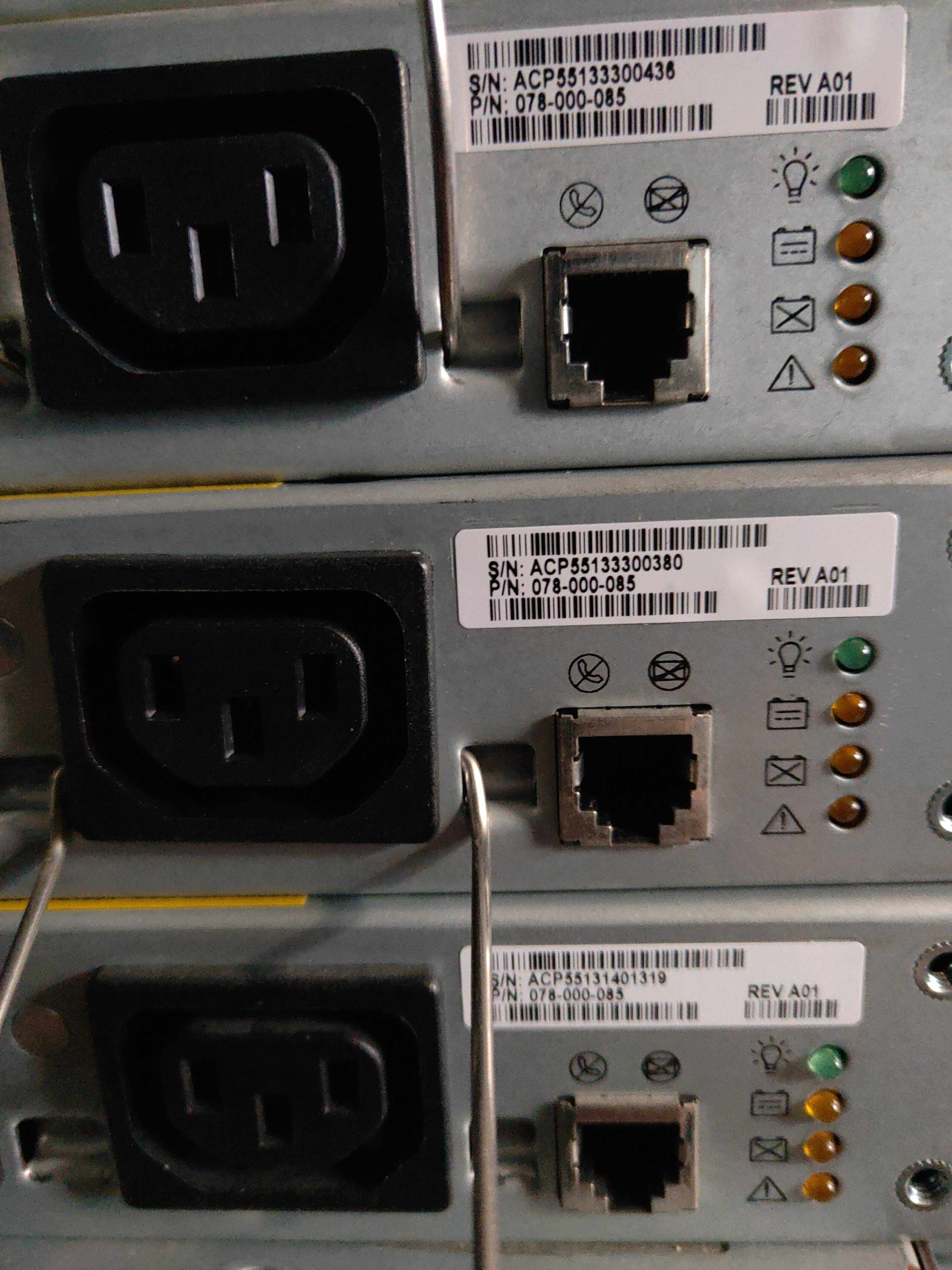 EMC CX4-120 240 1200W 1200W 078-000-063 078-000-064 084085 battery pack