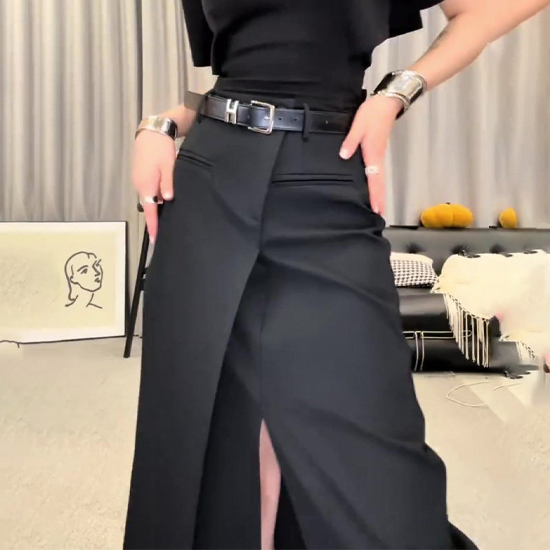 Stylish Black Suit Skirt for Women, 2026 New Model, High-Waisted, Slimming, Fashionable, Elegant, Front Slit, Bodycon Skirt