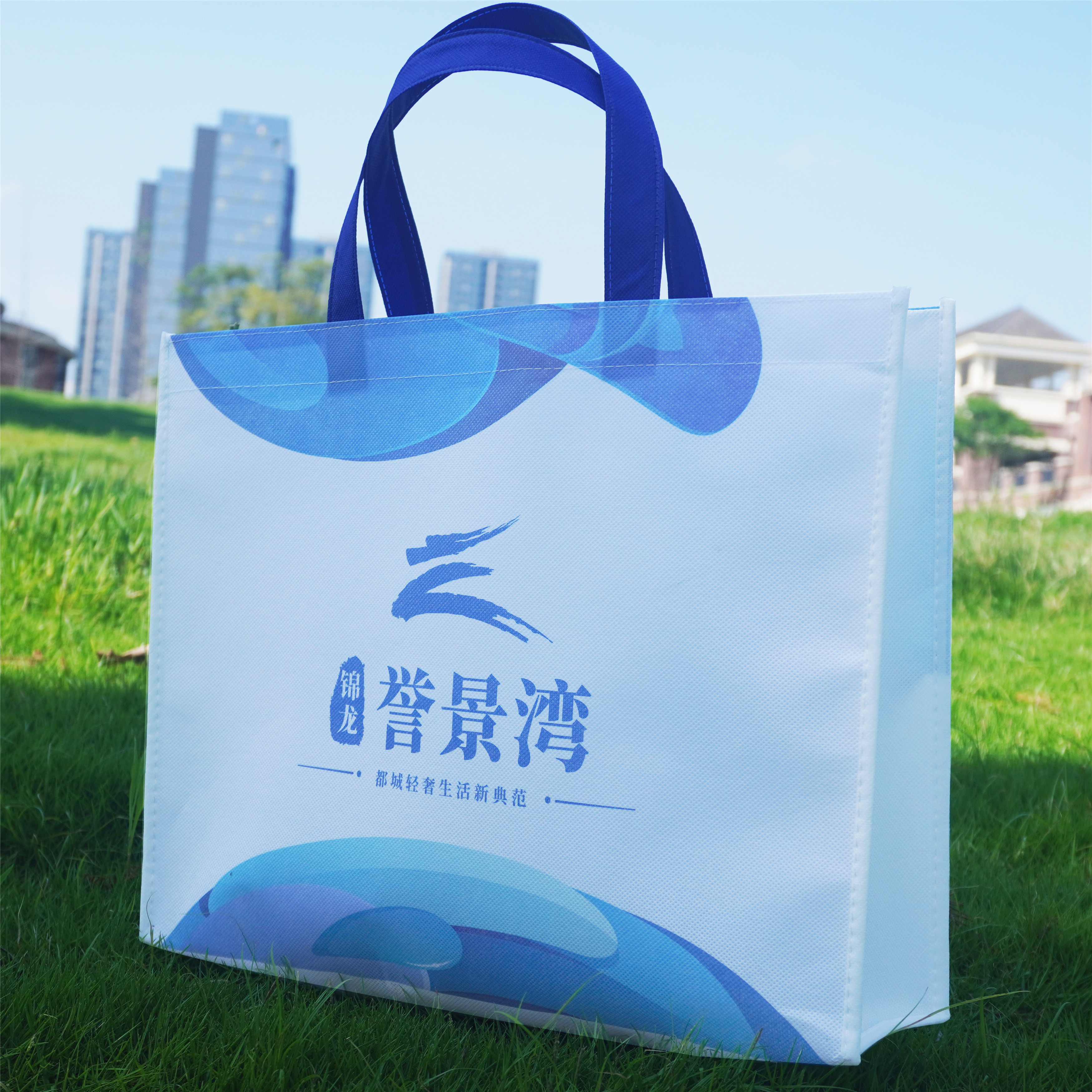 Non-woven bag custom color advertising tote bag custom shopping bag environmental protection film bag custom