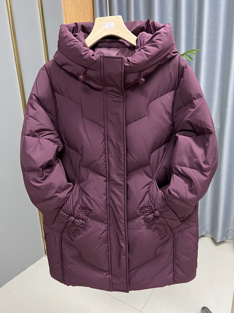 Winter Mom clothes down jacket Pure Color Jacket Thickened with large size Embroidered Big Code Loose Blouses-Taobao