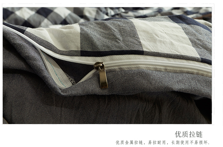 Bông giường màu đen và trắng sọc bốn mảnh bộ giường 笠 phần bông khỏa thân ngủ quilt bông có thể giặt duy nhất ký túc xá ba mảnh chăn gối