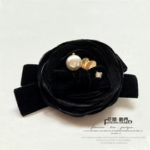 Korean high-grade black velvet bow tie flower elegant Joker silk big flower corsage brooch handmade accessories
