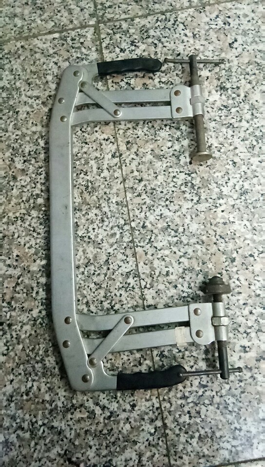 Valve pliers Taiwan valve fitter Verpliers double head adjusting valve pliers valve press pliers valve knock-down pliers valve tone
