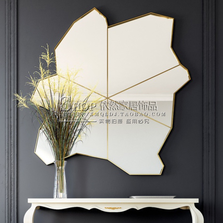Postmodern neoclassical decoration Xuanguan mirror European and American style background wall Creative wall-mounted mirror custom art big mirror