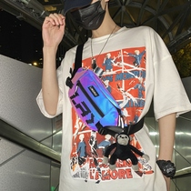 2021 minimalist film Tectorial Chained Skew Satchel Satchel male and female Korean version Locomotive Single Shoulder Chest Bag Night Reflective Design Casual Bag