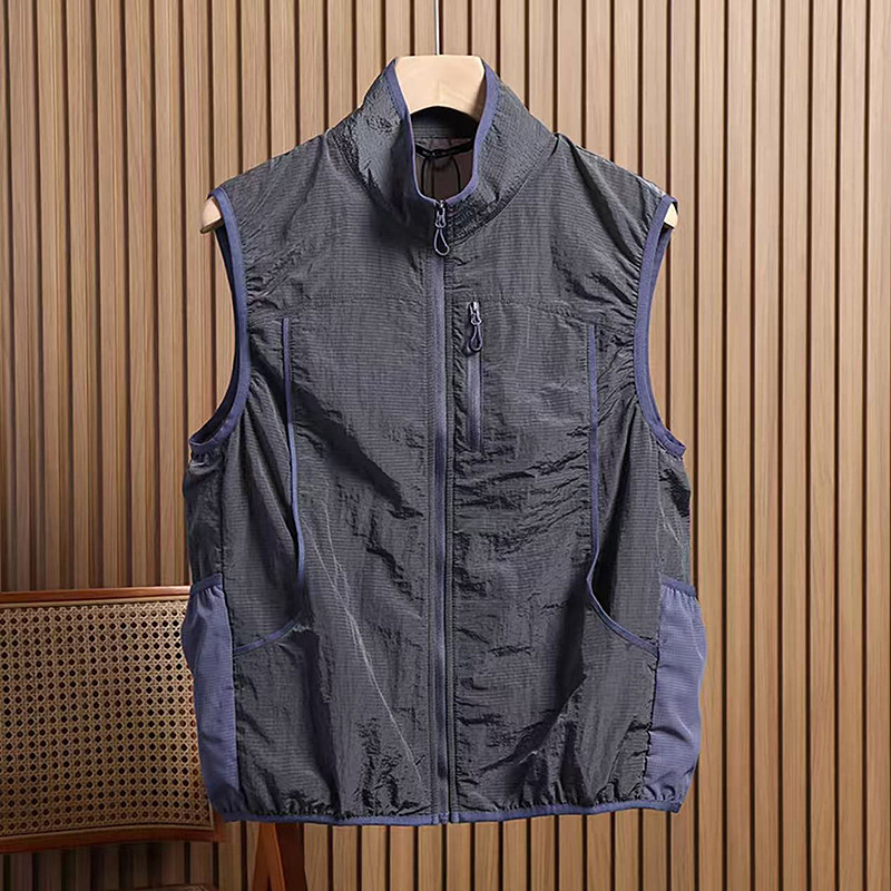 Functional Work Vest for Men, Summer Breathable Outdoor Fishing Sports Layered Quick-Drying Vest, Thin Sleeveless Jacket