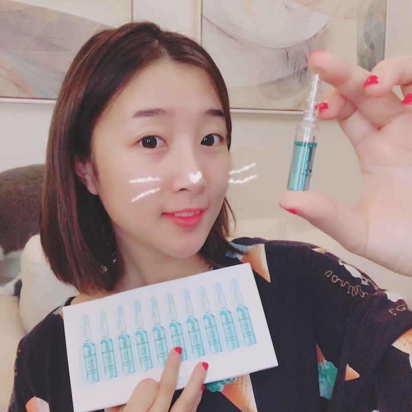 二休小铺 cosmetea韩国蓝色小灯泡安瓶精华10支 补水保湿锁水嫩肤