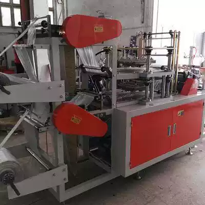 Automatic disposable plastic glove machine PE film bag glove machine