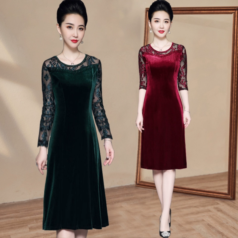 Đầm phụ nữ trung niên đầm mẹ trung niên trên đầu gối bốn mươi hoặc năm mươi tuổi vàng nhung rộng quý phái và tây đầm xuân - váy đầm