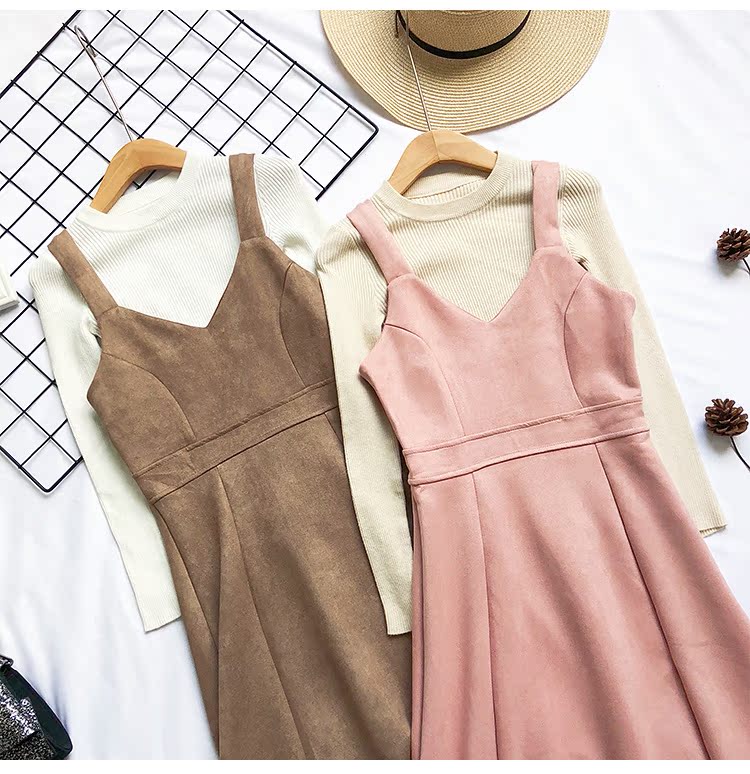 Mùa thu đông 2018 phiên bản Hàn Quốc của áo len cổ lọ màu retro hoang dã mới cổ chữ V nhung nhung cao eo trong chiếc váy dài nữ đầm sơ mi dài hàn quốc