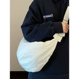 Сумка через плечо, универсальная демисезонная вместительная и большая сумка на одно плечо с пухом