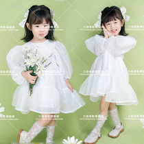Photo studio girl personality dress child photo art fan personality childrens photography theme clothing model card tide