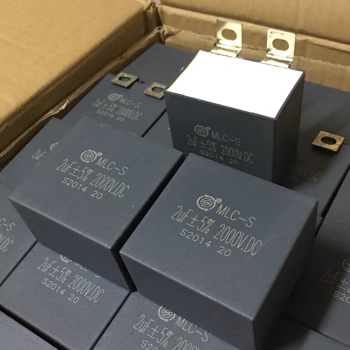 IGBT吸收电容MLC-S   2UF 2000V.DC无感高压逆变器 焊机专用