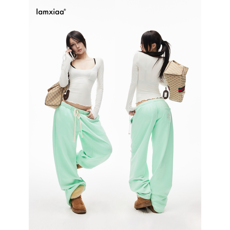 Iamxiaa*100% Cotton Mint Green Low-Rise Short-Crotch Elastic Waist Silver Thread Embroidered Drapey Straight-Leg Wide-Leg Sweatpants Iamxiaa*100% Cotton Mint Green Low-Rise Short-Crotch Elastic Waist Silver Thread Embroidered Drapey Straight-Leg Wide-Leg Sweatpants