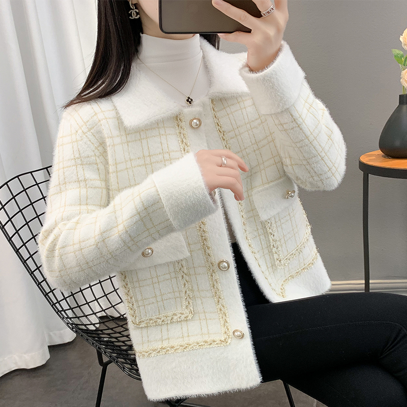 Autumn and Winter Mink Velvet Jacket 2026 New Women's Spring and Autumn Korean Style Loose Lapel Shirt Plush Plaid Cardigan