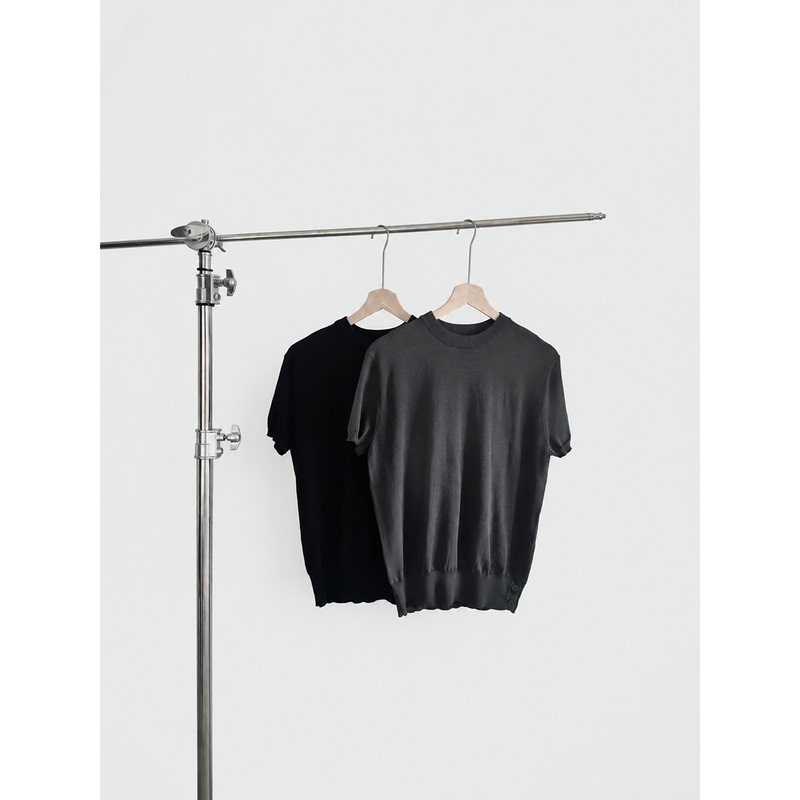 【Ice Silk Breathable】Indigo Slim-Fit, Well-Fitting, Regular Shoulder Short Sleeves/Slim-Fit Small Neckline with Ribbed Hem 【Ice Silk Breathable】Indigo Slim-Fit, Well-Fitting, Regular Shoulder Short Sleeves/Slim-Fit Small Neckline with Ribbed Hem