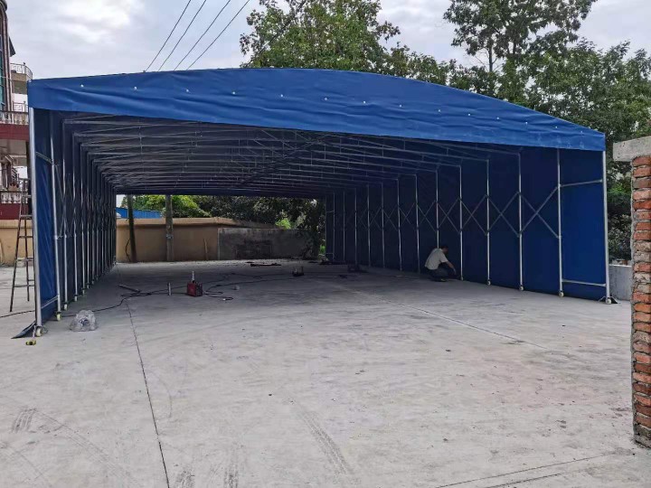 Factory Lane new rain shed Mori body Tent Push-and-pull Mobile Garage Shed Sun Shade Rain and rain with wheels in large row