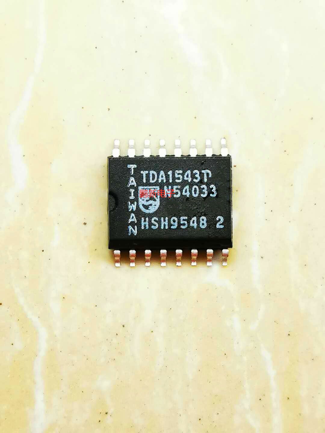 Integrated IC circuit chip TDA1543 TDA1543T SOP16 original disassembly machine quality assurance