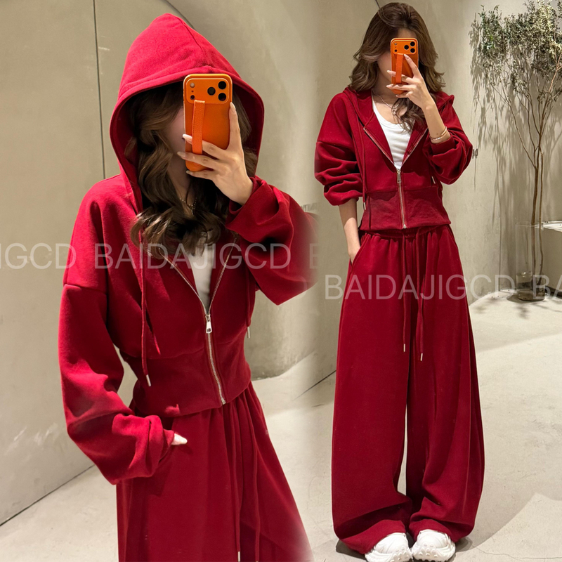 Street-Style Cool Sports Hooded Sweatshirt Set for Women, 2026 Autumn New Model, Orange-Red Wide-Leg Pants, Fashionable Outfit Street-Style Cool Sports Hooded Sweatshirt Set for Women, 2026 Autumn New Model, Orange-Red Wide-Leg Pants, Fashionable Outfit