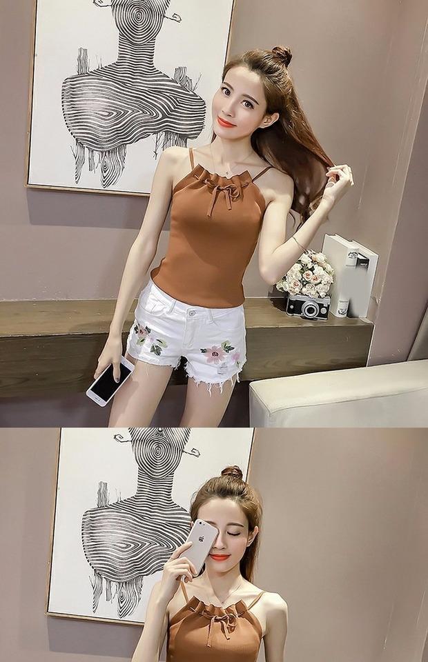 Xia Xiao Khánh sling đan búp bê ngọn bên trong phía dưới mặc một chiếc áo vest ngắn kiểu retro sang trọng kiểu Hồng Kông váy nữ